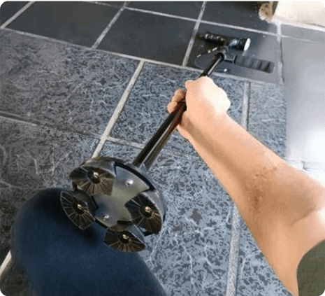 Kizu Smart Cane user Rachel T.